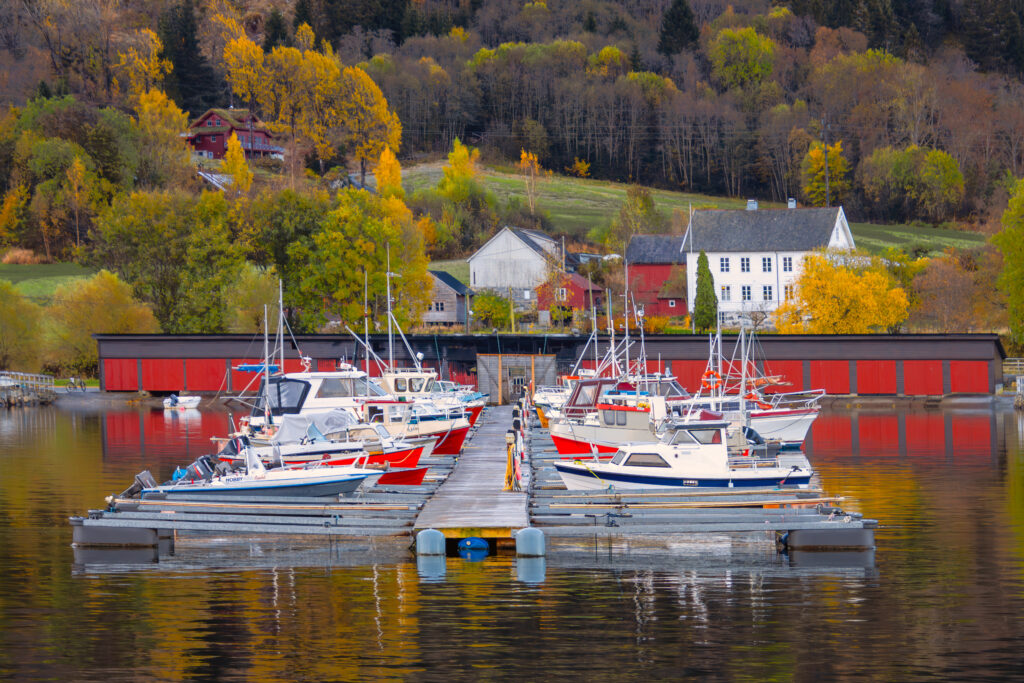 Port of Nordfjord Ende Oktober