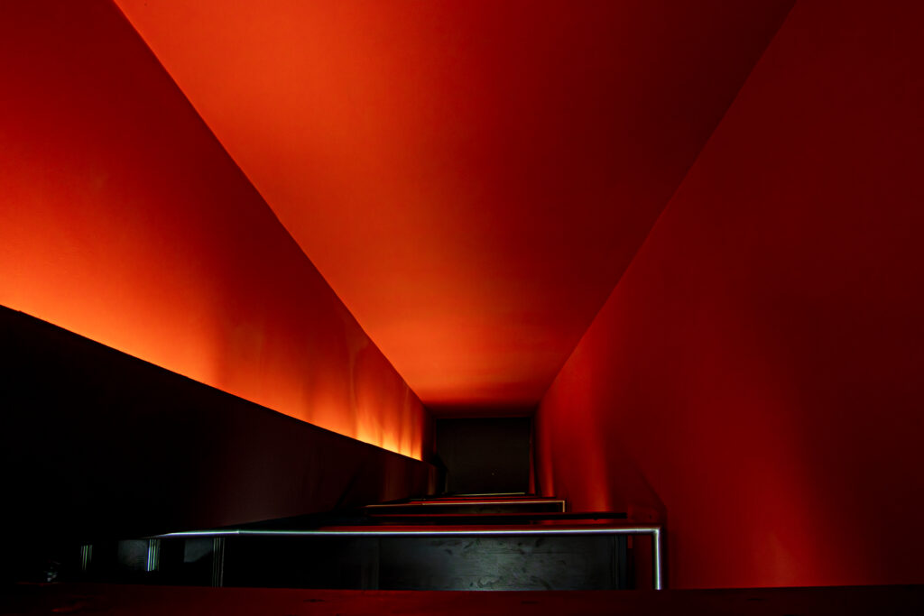 Museum d'Orsay - Das rote Treppenhaus