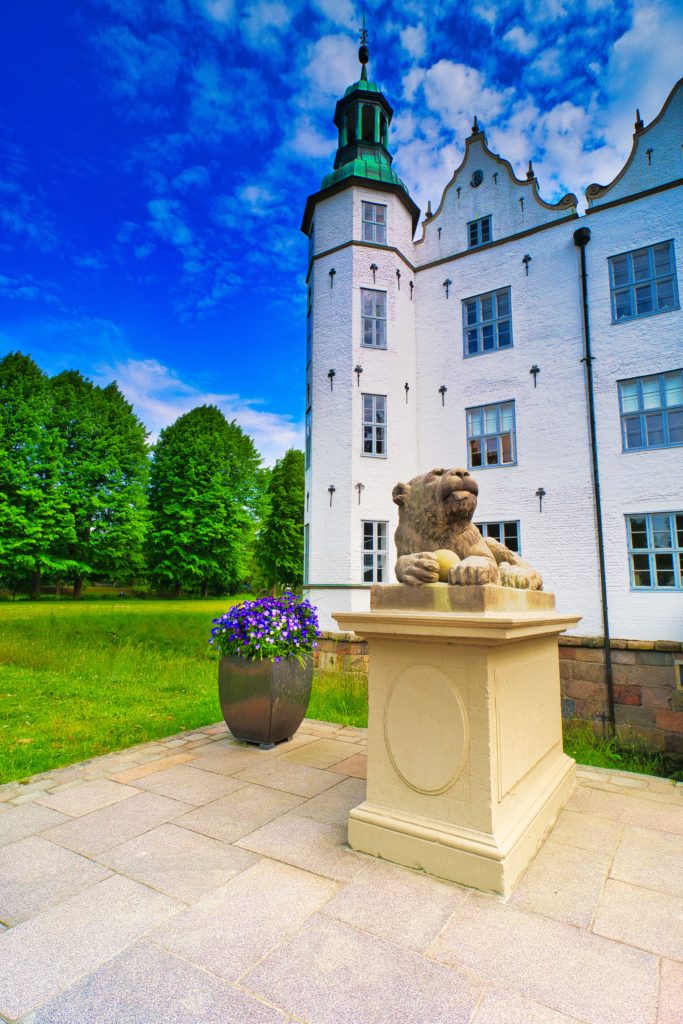 Löwen an der Schlossbrücke