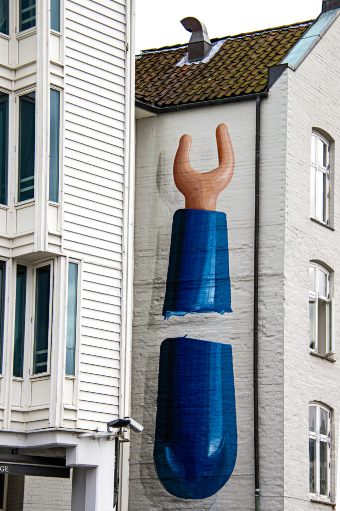 Der Arm - Street Art Stavanger